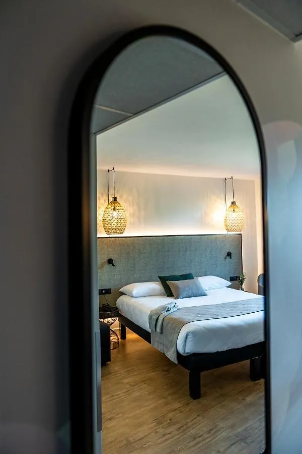 Ibis Styles Rennes Cesson Hotel 3*, Cesson-Sevigne