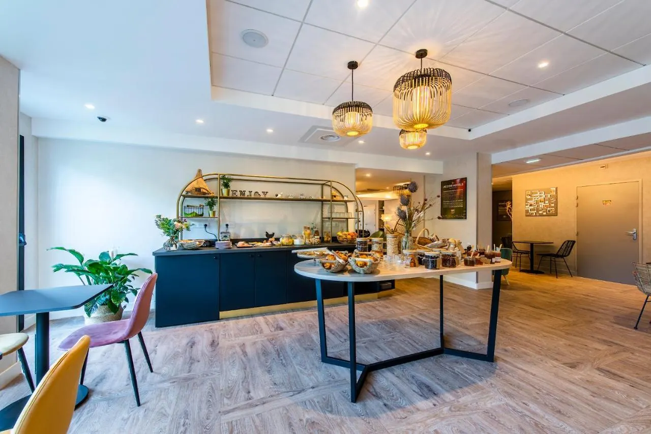 Ibis Styles Rennes Cesson Hotel 3*, Cesson-Sevigne