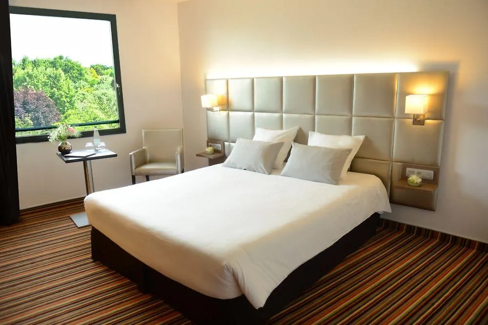 Ibis Styles Rennes Cesson Hotel 3*, Cesson-Sevigne